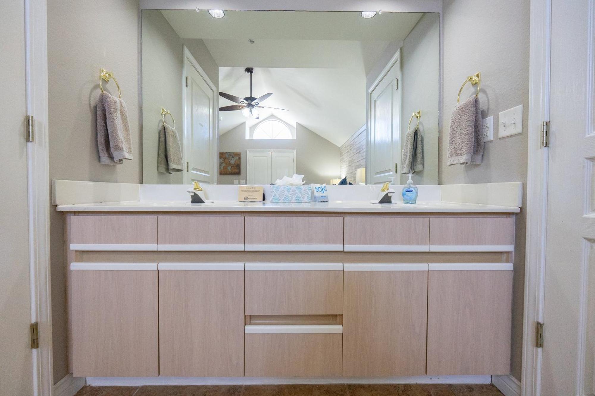 3br With Loft - Near The Strip - Free Attraction Tickets Included - Fw2-6 Casa de Férias