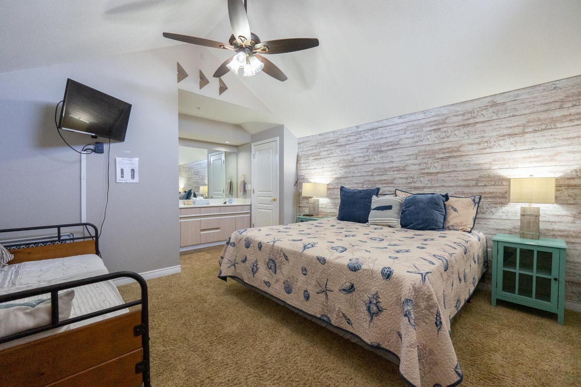 Casa de Férias 3br With Loft - Near The Strip - Free Attraction Tickets Included - Fw2-6